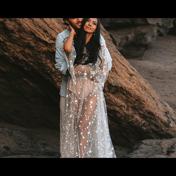 Meet your Posher, Cynthia - Picture 4 of 6